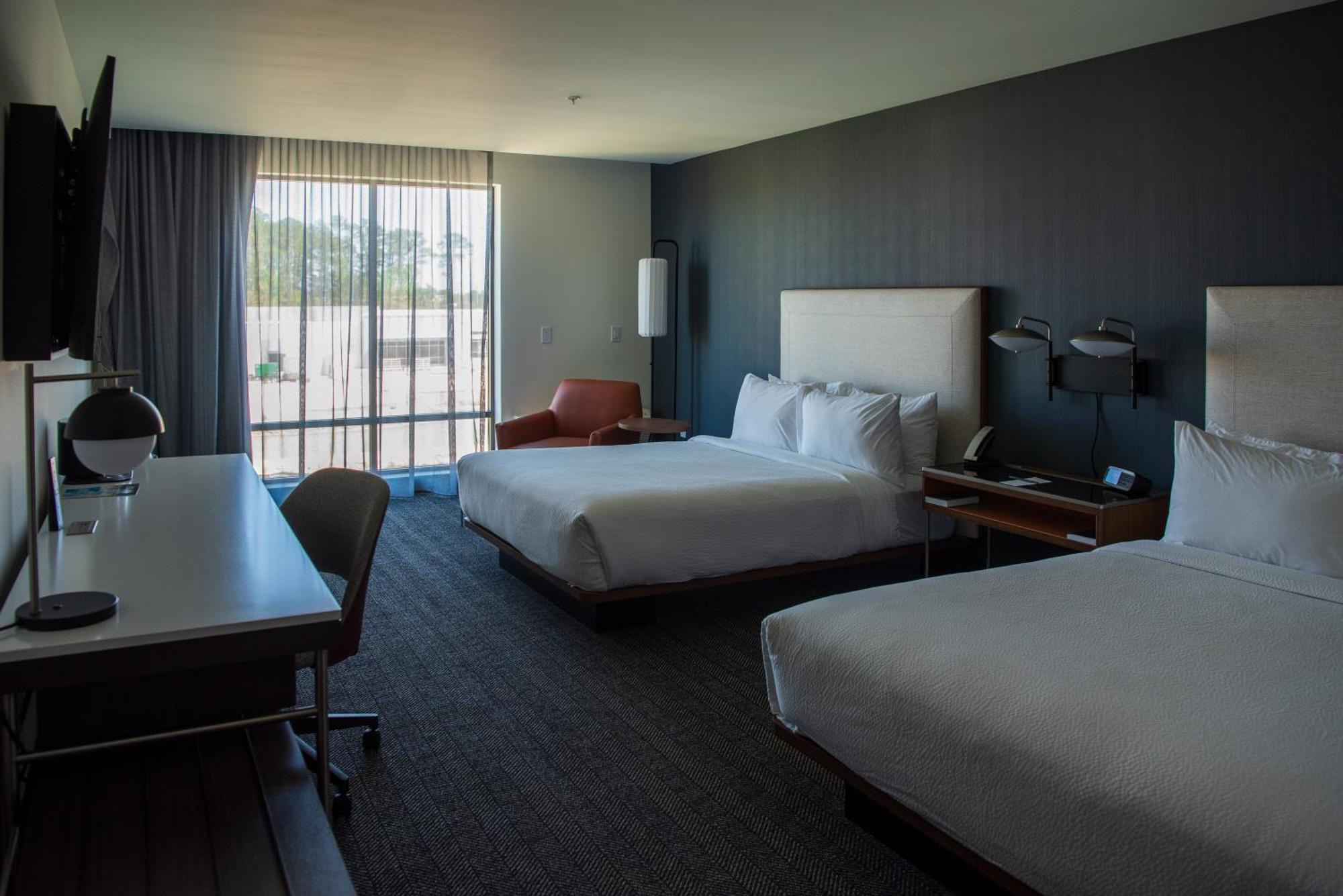 Courtyard By Marriott Lake Stadt Exterior foto